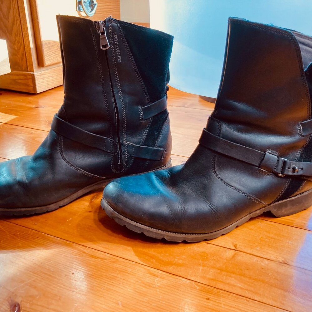 Teva DeLavina Leather Boots